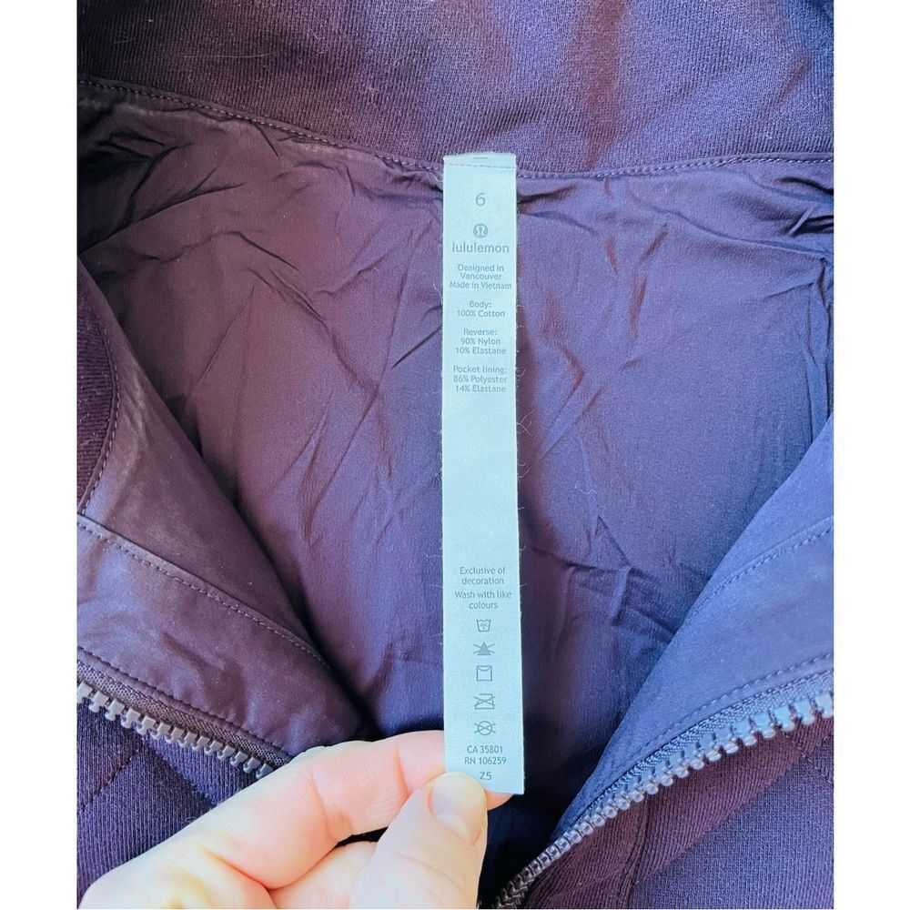 Lululemon Forever Warm Reversible Jacket in Cherry sz 6 - Picture 10 of 15